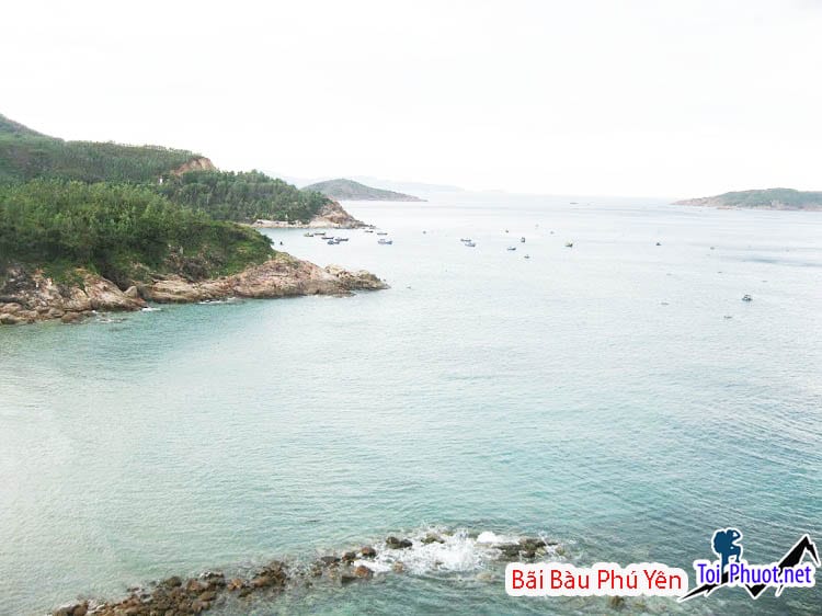 Bãi Bàu Phú Yên hùng vĩ giữa đất trời