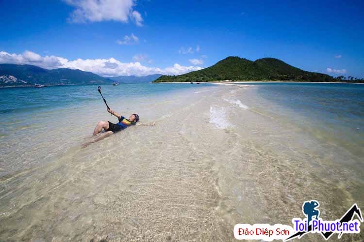 Thỏa thích chinh phục được con đường dưới biển độc đáo