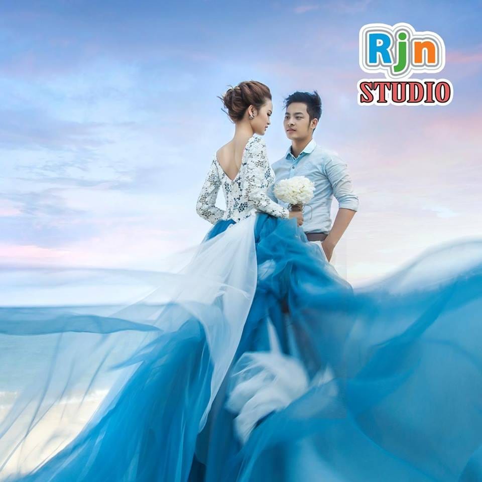 Địa điểm chụp ảnh cưới tuyệt đẹp với bãi biển Tuy Hòa.