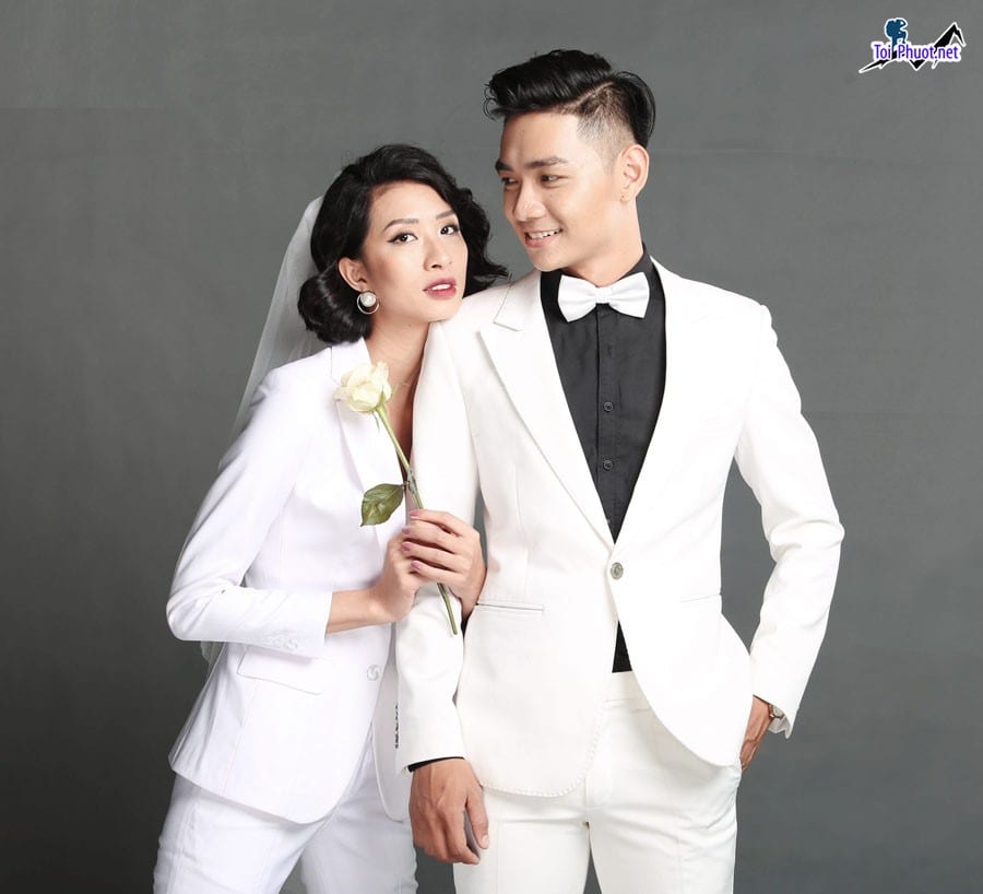 Cá Tính Với Vest Cưới, Áo Cưới Đẹp Tuy Hoà Phú Yên Cho Cô Dâu