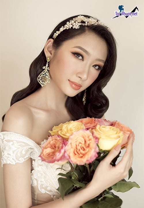 Chuyên gia bày 3 cách makeup mắt một mí cho cô dâu, Áo Cưới Đẹp Tuy Hoà Phú Yên