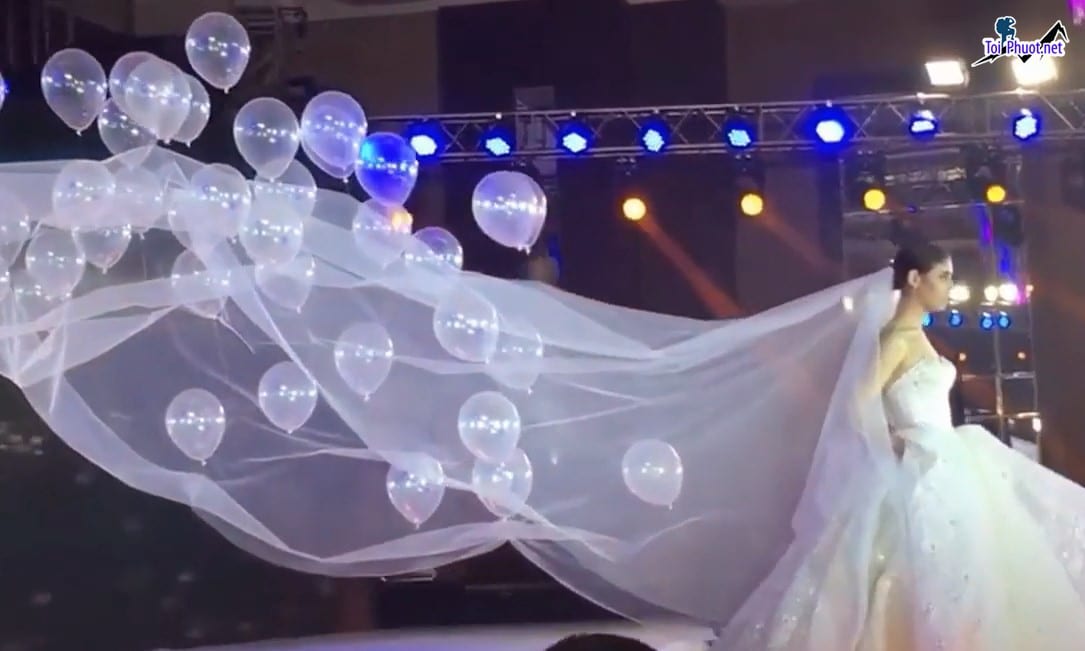 Khăn voan, Áo Cưới Đẹp Tuy Hoà Phú Yên gắn bóng bay biến cô dâu thành 'công chúa cổ tích'