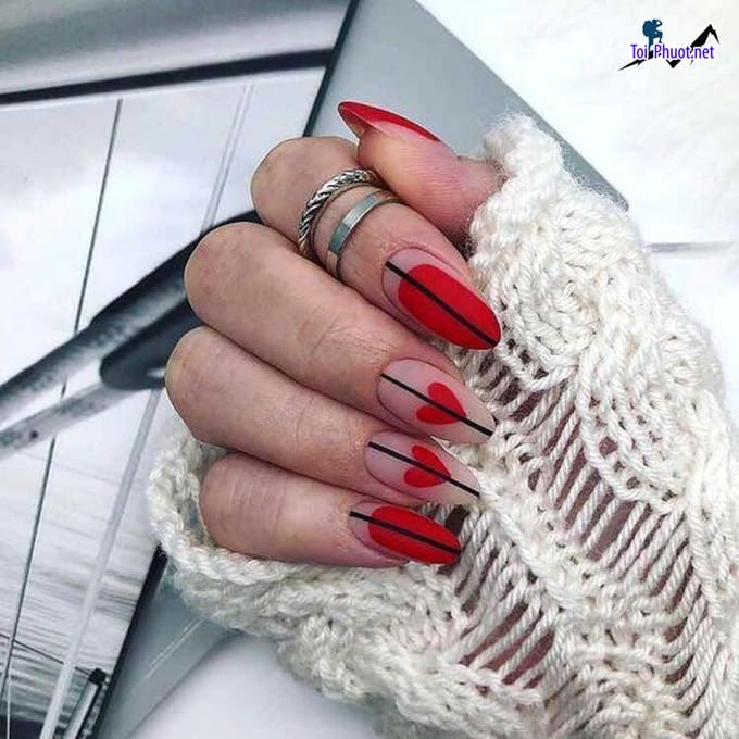 Móng tay 'chuẩn chỉnh' cho cô dâu Áo Cưới Đẹp Tuy Hoà Phú Yên mệnh Thổ