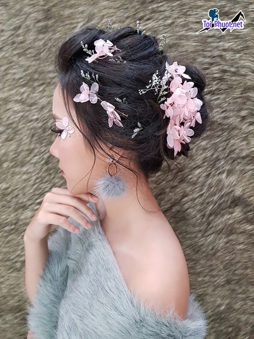 Trang điểm cô dâu, Áo Cưới Đẹp Tuy Hoà Phú Yên tông hồng đơn sắc ngọt ngào