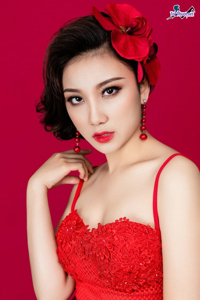 Trang điểm Thái Lan cho cô dâu, Áo Cưới Đẹp Tuy Hoà Phú Yên chuộng nét sắc sảo