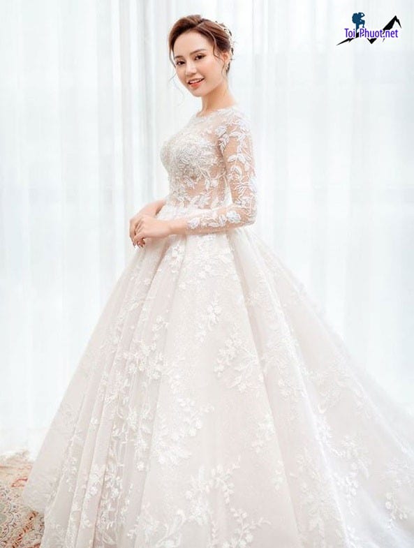 Xu Hướng Váy Cưới, Áo Cưới Đẹp Tuy Hoà Phú Yên Thu Đông Cho Cô Dâu