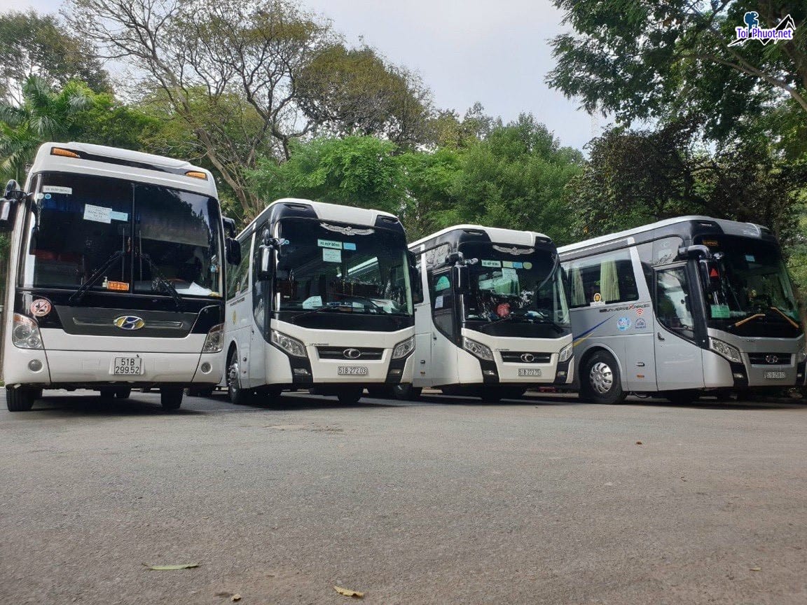 Cho thuê xe du lịch Cà Mau 4,7,16,32,45 chỗ giá rẻ giao xe tận nơi