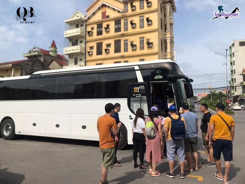 Cho thuê xe du lịch Đông Hà Quảng Trị 4,7,16,32,45 chỗ giá rẻ giao xe tận nơi