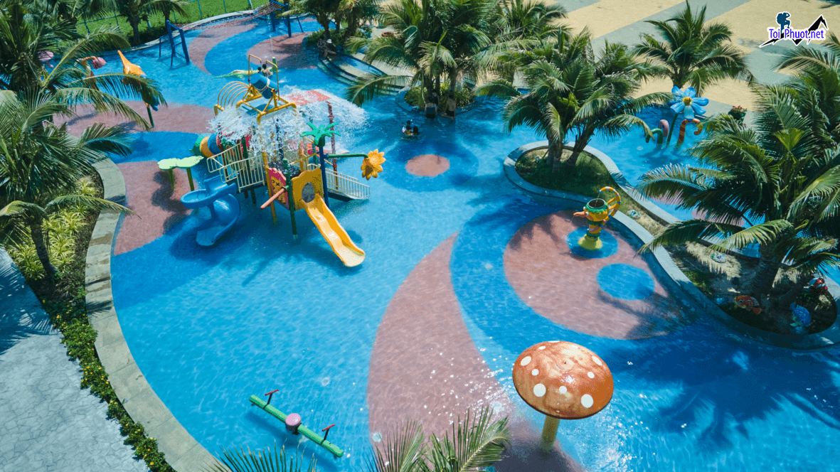 Dịch vụ bể bơi trẻ em tại resort Hồ Chí Minh phù hợp với gia đình có em bé (1)