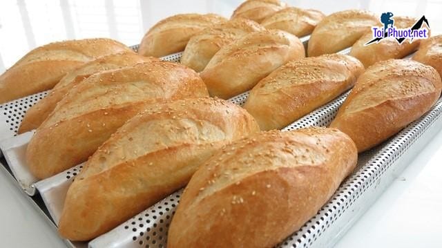 Dịch vụ học làm bánh mì Việt Nam hương vị thơm ngon cực kì cuốn hút