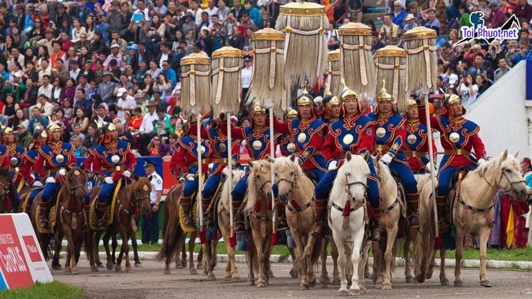 Dịch vụ tổ chức lễ hội bắn cung truyền thống Naadam của Mông Cổ