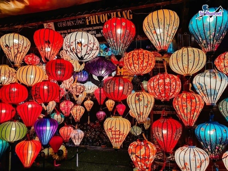 Dịch vụ tổ chức lễ hội đèn lồng Hội An sự kiện không thể bỏ qua khi đến phố cổ