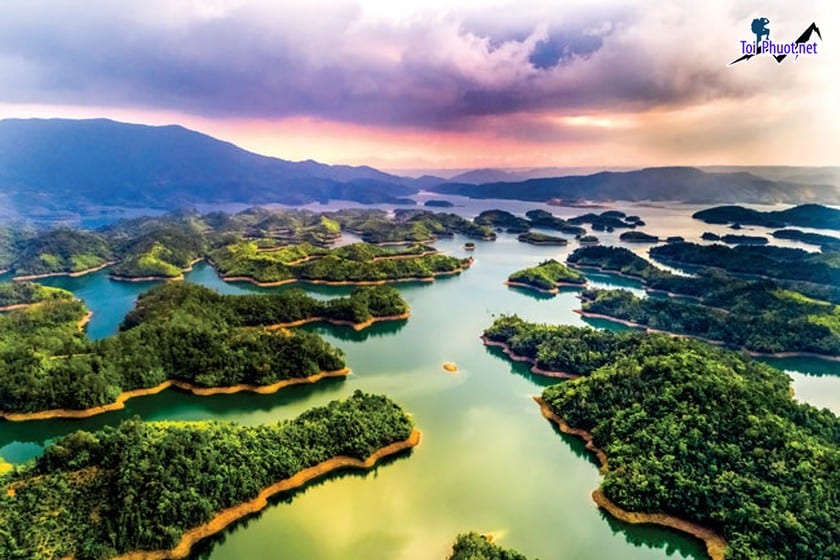 Vẻ đẹp thiên nhiên của Hồ Tà Đùng Đắk Nông điểm đến hấp dẫn nhất