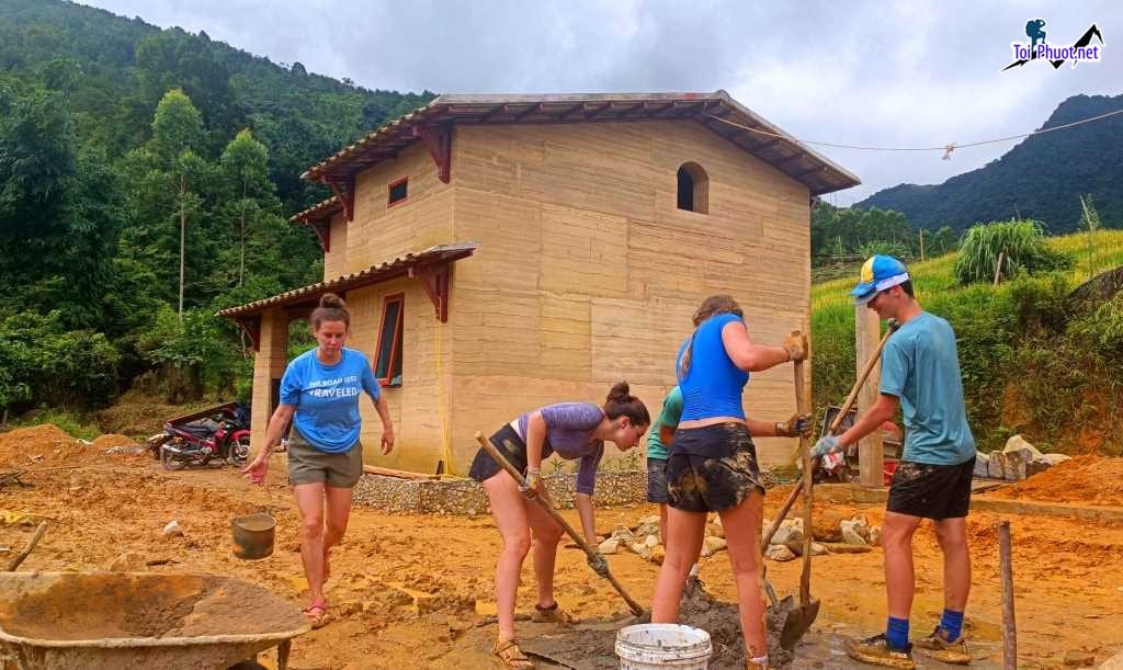 Xây dựng Du lịch khám phá bản địa đặc trưng từ văn hóa bản địa