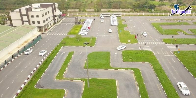 Top 4 Trung tâm dạy lái xe ô tô uy tín và chuyên nghiệp nhất ở An Giang với Phương pháp dạy logic