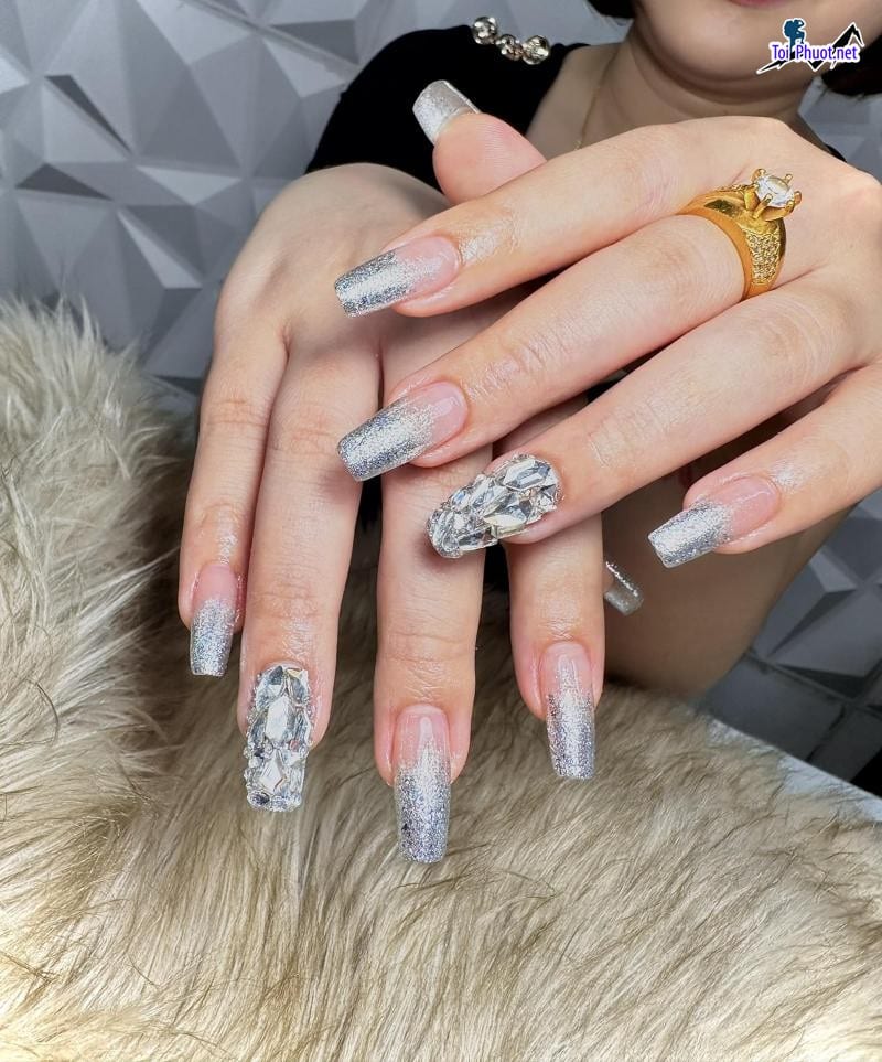 Top 8 tiệm làm nail chất lượng nhất tỉnh Yên Bái mang đến sự hài lòng tuyệt đối cho mọi khách hàng