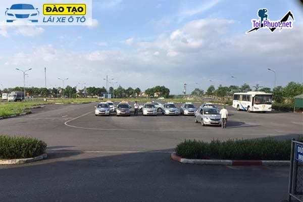 Top các Trung tâm dạy lái xe ô tô uy tín và chuyên nghiệp nhất ở Lai Châu giảng viên chuyên môn, nhiệt tình