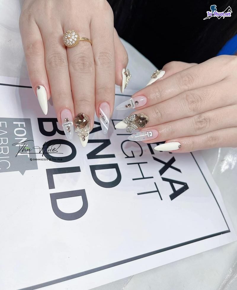 Top 9 tiệm làm nail chất lượng nhất tỉnh Thái Nguyên phong phú về mẫu mã, màu sắc, các mẫu nail (2)