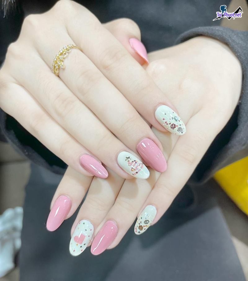 Top 9 tiệm làm nail chất lượng nhất tỉnh Thái Nguyên phong phú về mẫu mã, màu sắc, các mẫu nail (4)