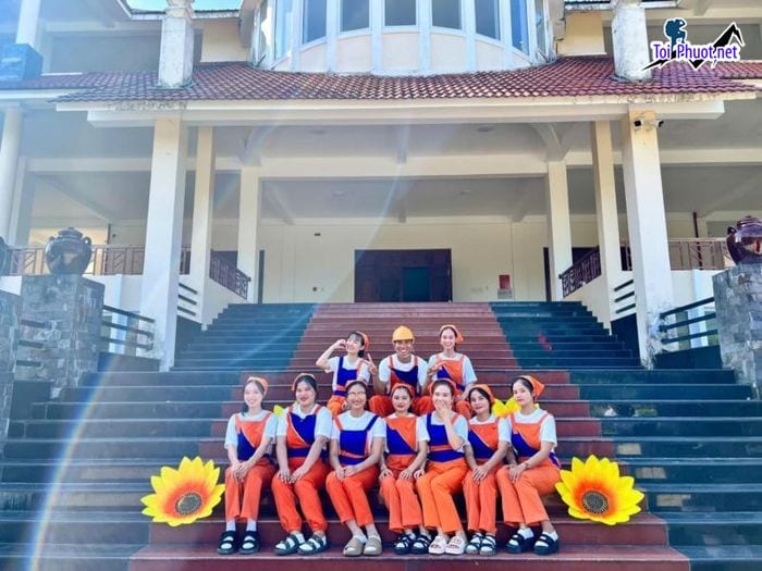 Top 4 Cửa hàng cho thuê trang phục biểu diễn giá rẻ uy tín nhất tại Gia Lai dịch vụ tận tâm