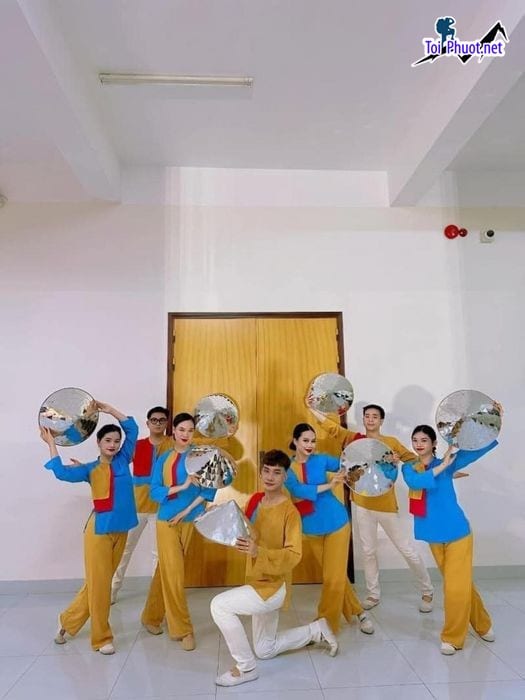 Top 5 Cửa hàng cho thuê trang phục biểu diễn giá rẻ uy tín nhất tại Hưng Yên luôn cập nhật mới nhất