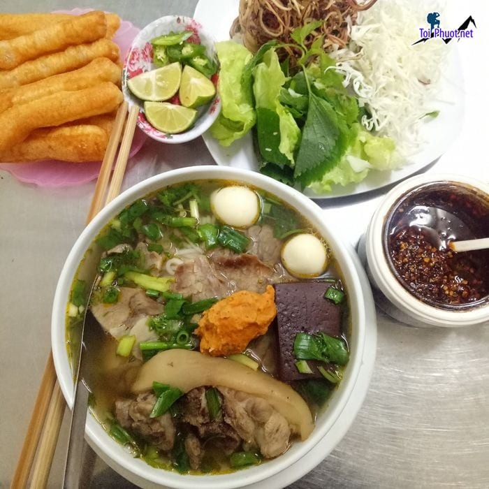 Top 9 Quán bún bò Huế ngon ở Thanh Hóa chuẩn truyền thống (2)