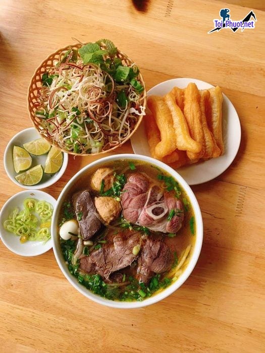 Top 9 Quán bún bò Huế ngon ở Thanh Hóa chuẩn truyền thống (3)