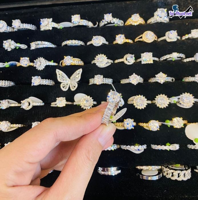 Top 9 Shop phụ kiện được phái đẹp yêu thích nhất tại Đắk Lắk có nhiều chương trình khuyến mãi