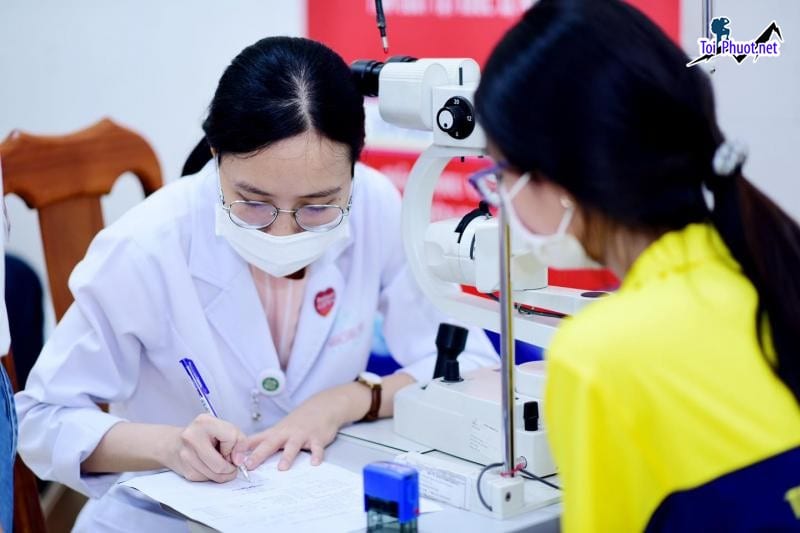 Top 11 Địa chỉ khám mắt và bán kính cận giá tốt nhất Nha Trang Khánh Hòa tốt nhất (3)