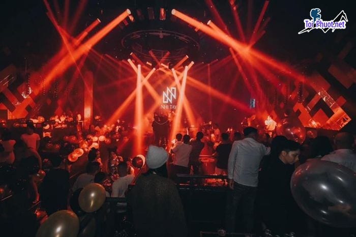 Top 5 Quán bar nổi tiếng nhất Hưng Yên hệ thống ánh sáng hiện đại bậc nhất