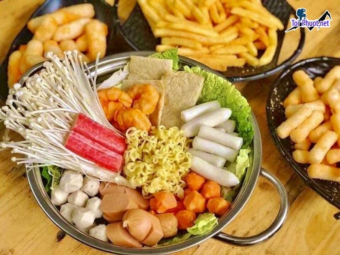 Top 7 Quán ăn vặt ngon nhất khu vực Tuyên Quang khiến bạn không thể quên (1)