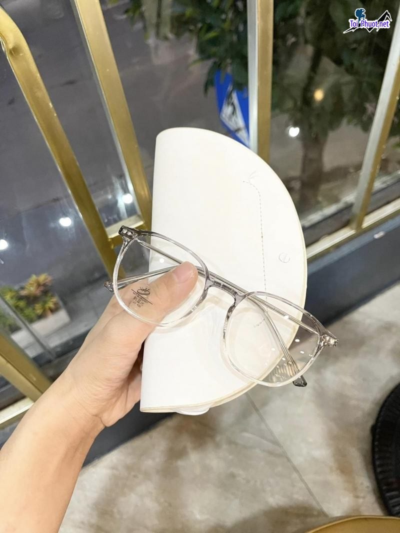Top 8 Địa chỉ khám mắt và bán kính cận giá tốt nhất Thừa Thiên Huế cực uy tín (2)