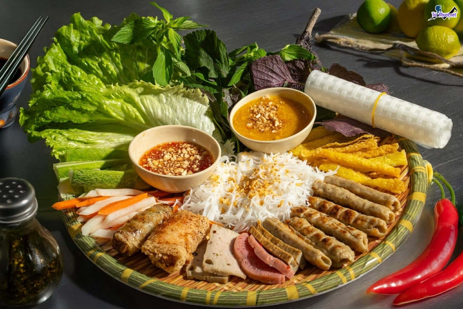 10 quán Nem Nướng Quận 1 ngon nhất nhì Sài Gòn Hồ Chí Minh (1)